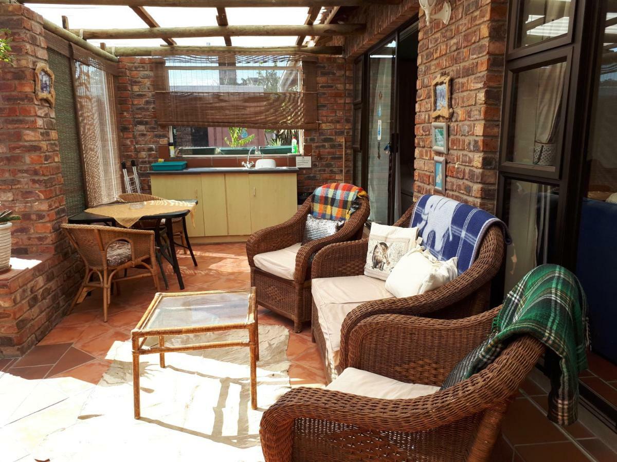Addo Gateway Lodge Colchester Esterno foto