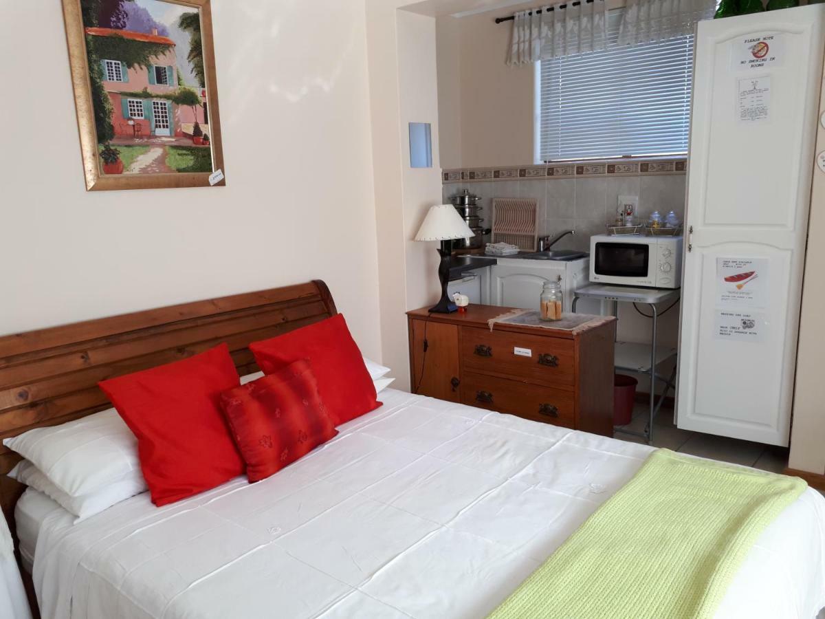 Addo Gateway Lodge Colchester Esterno foto